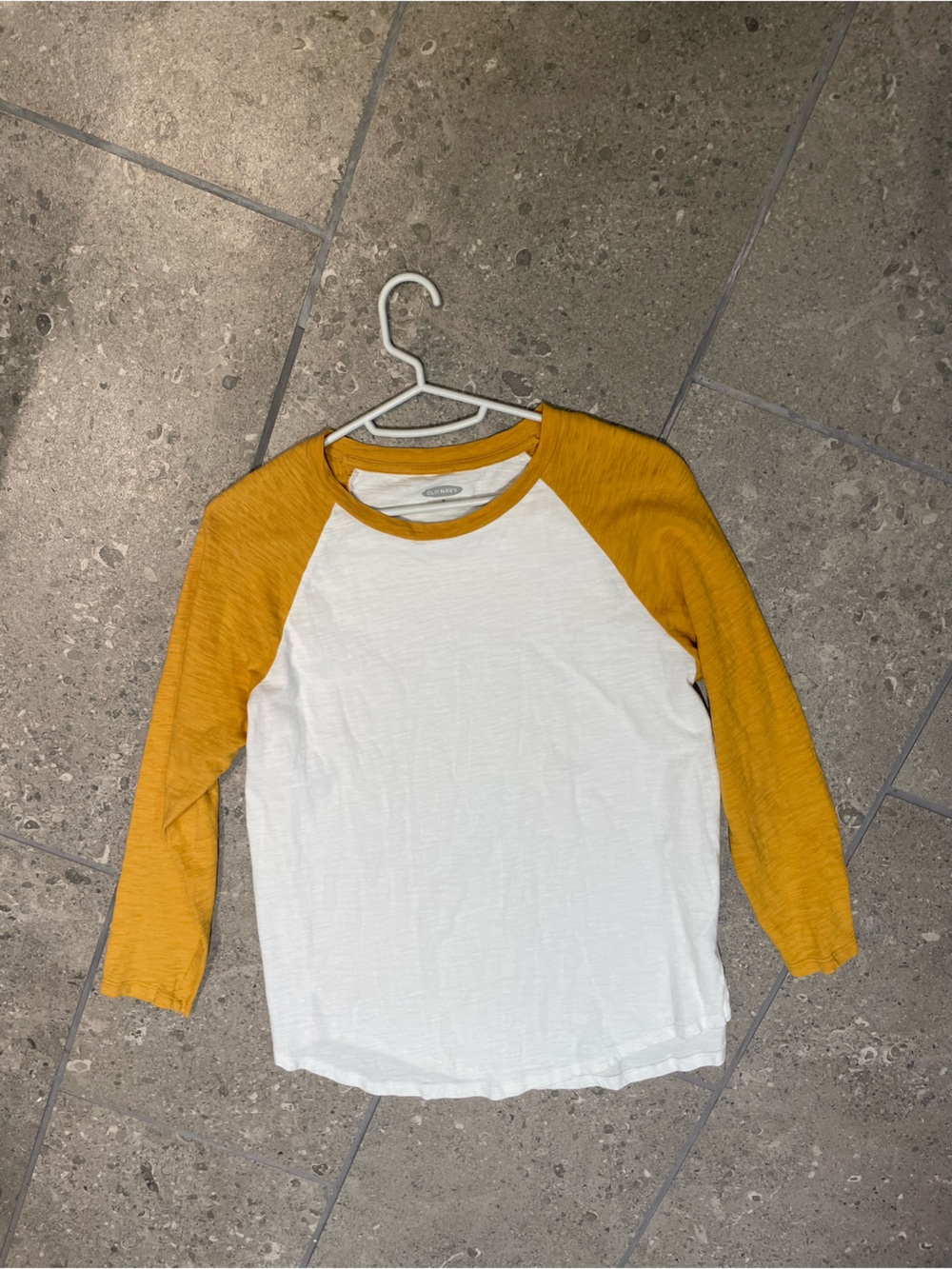 Old Navy Women’s mustard and white long Sleeve Raglan Tee - Medium